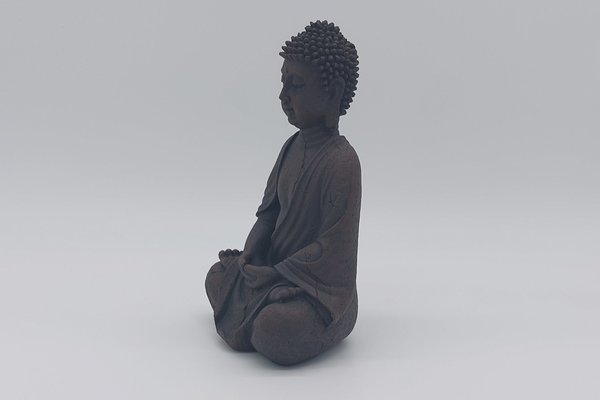 Buddha sitzend braun, ca 25,5 cm, aus Polyresin
