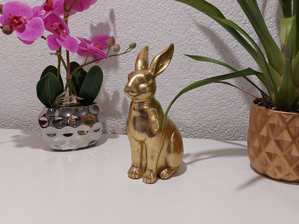 Hase gold, aus Poly ca. 22 cm