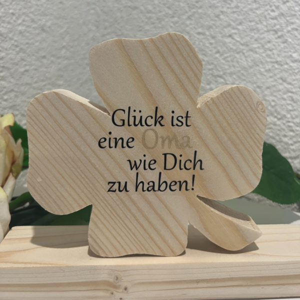 Holz Kleeblatt mit Beschriftung - für Oma oder Mama zum Muttertag oder Geburtstag